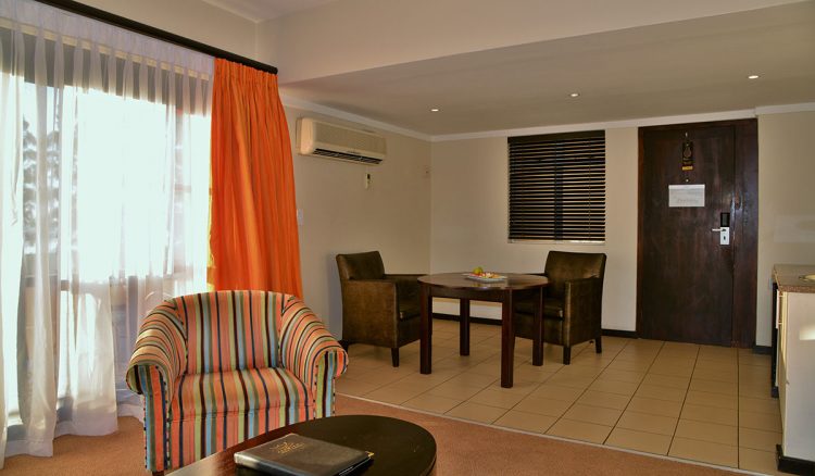 Suite - Bedroom - Premier Hotel The Winkler